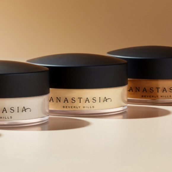 HP🥳🆕Anastasia Beverly Hills
Loose Setting Powder - Picture 8 of 11